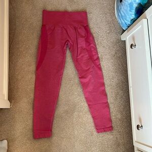 NVGTN Leggings Size Medium